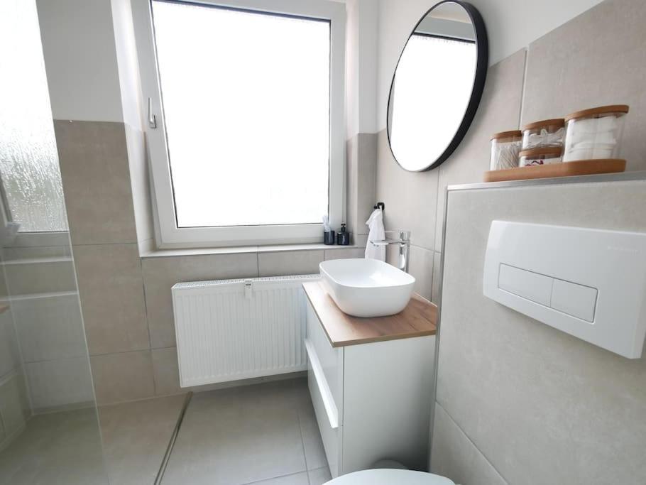 69 M², Zentral, Balkon, Stilvoll Lägenhet Osnabrück Exteriör bild