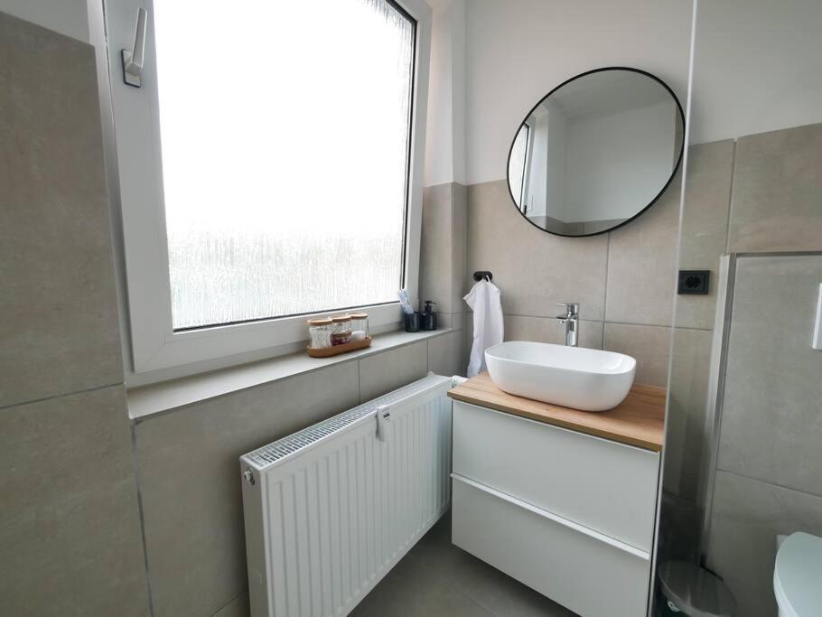 69 M², Zentral, Balkon, Stilvoll Lägenhet Osnabrück Exteriör bild